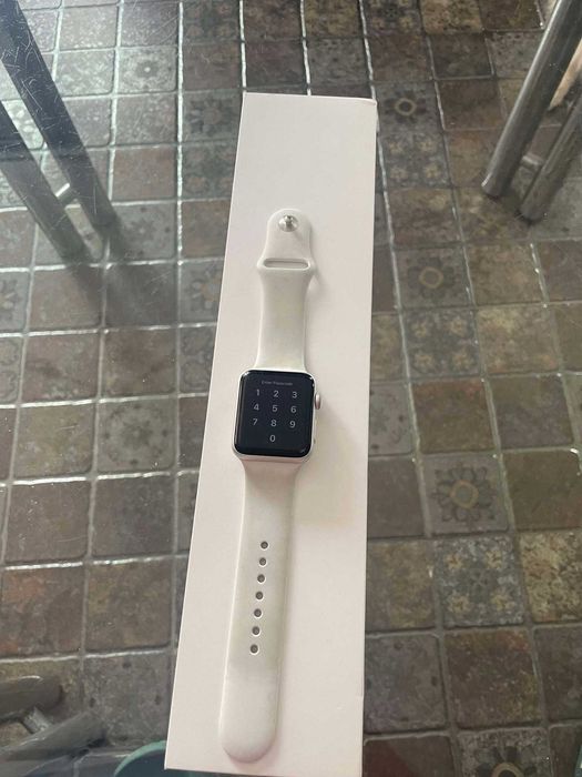 Appel Watch  42 mm GPS White Nou
