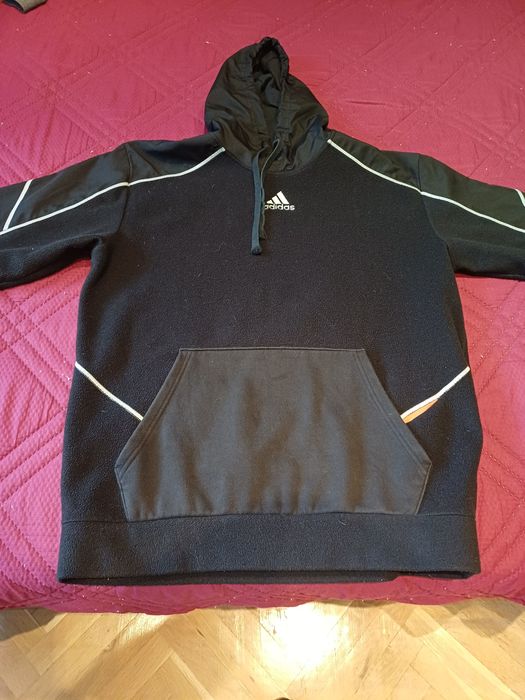 Продавам Суитшърти и горнища