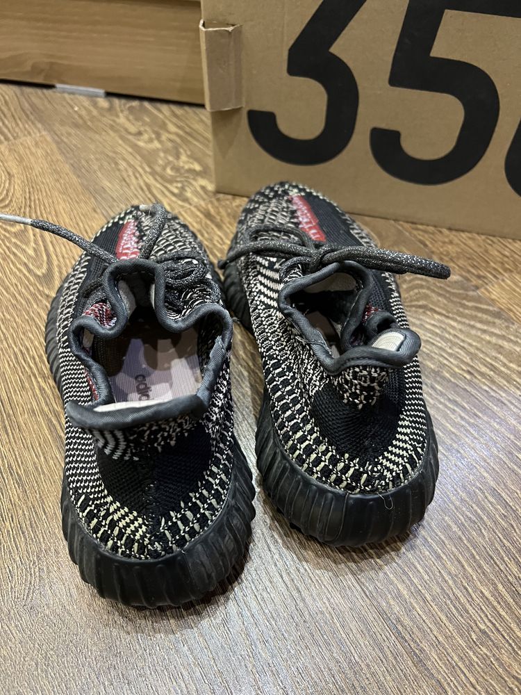 Кроссовки yeezy boost adidas на мальчика