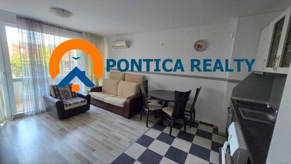 Двустаен апартамент в комплекс с ниска такса в Свети Влас