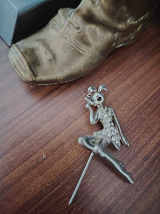 Brosa stil Art Deco, cu strasuri