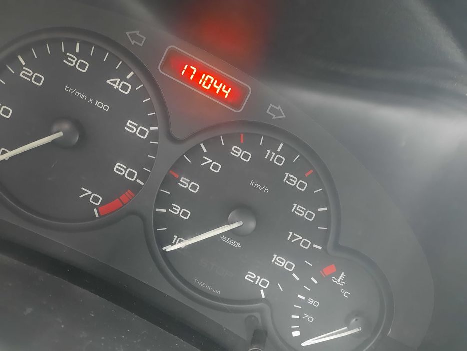 Vând Peugeot 206