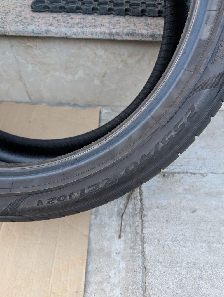 2 anvelope vara 255 40 21 Pirelli P ZERO PZ4 VOL PNCS XL 102V