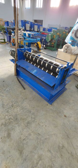 Роликовый гильотина. Разных моделей.