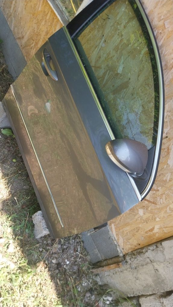 Ușă față dreapta passat B6 Break
