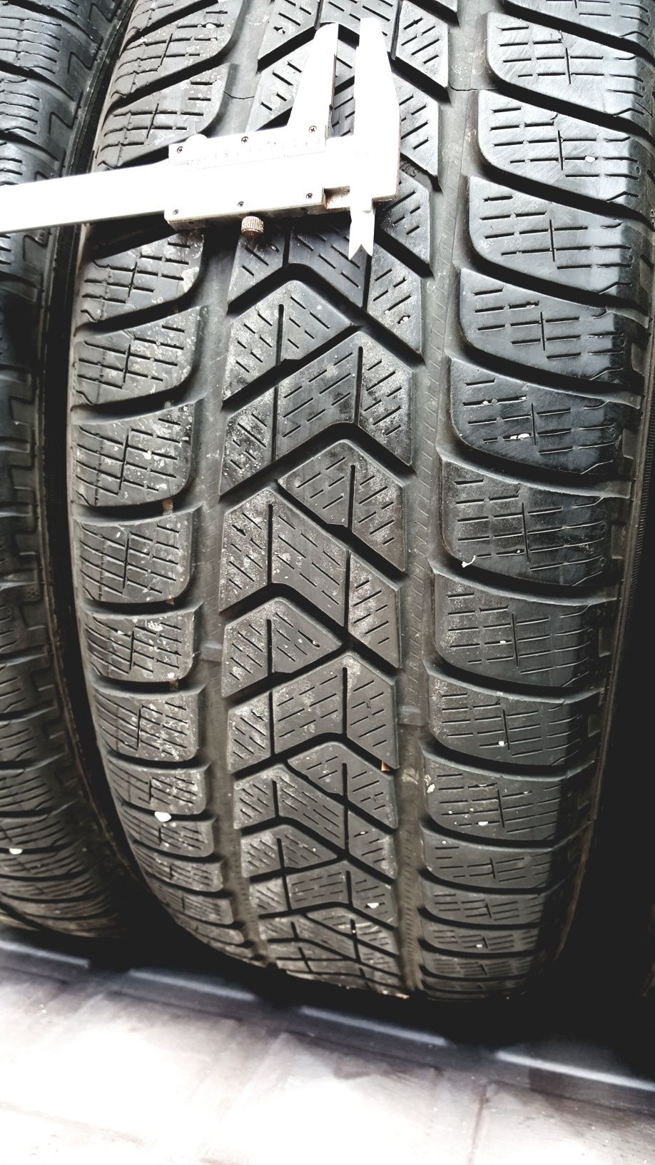 215/65/17,pirelli,dot 3416,7-8mm