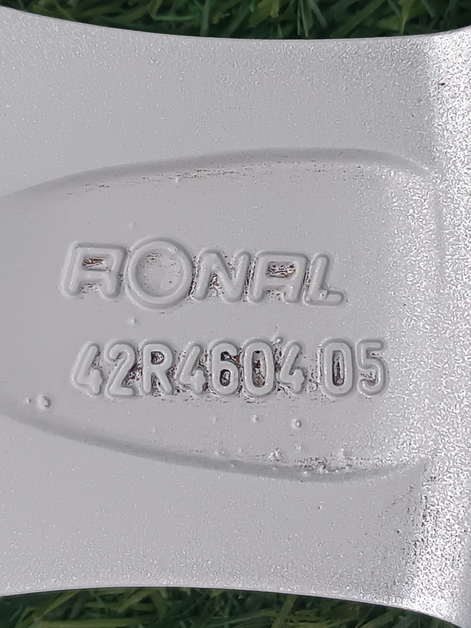 R-14  Разб 4/108 Ауди 80,90, 100 б3 с3 б4 и т д. ж т б.