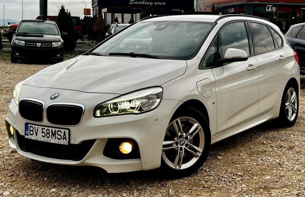 Bmw 225 XE //Plug-in Hybrid//2021 - Proprietar in acte!