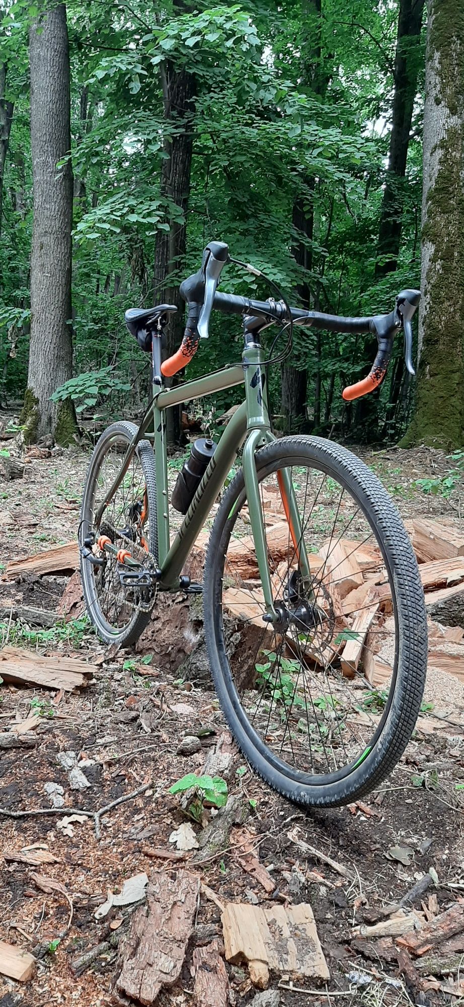 Bicicleta cursiera / gravel