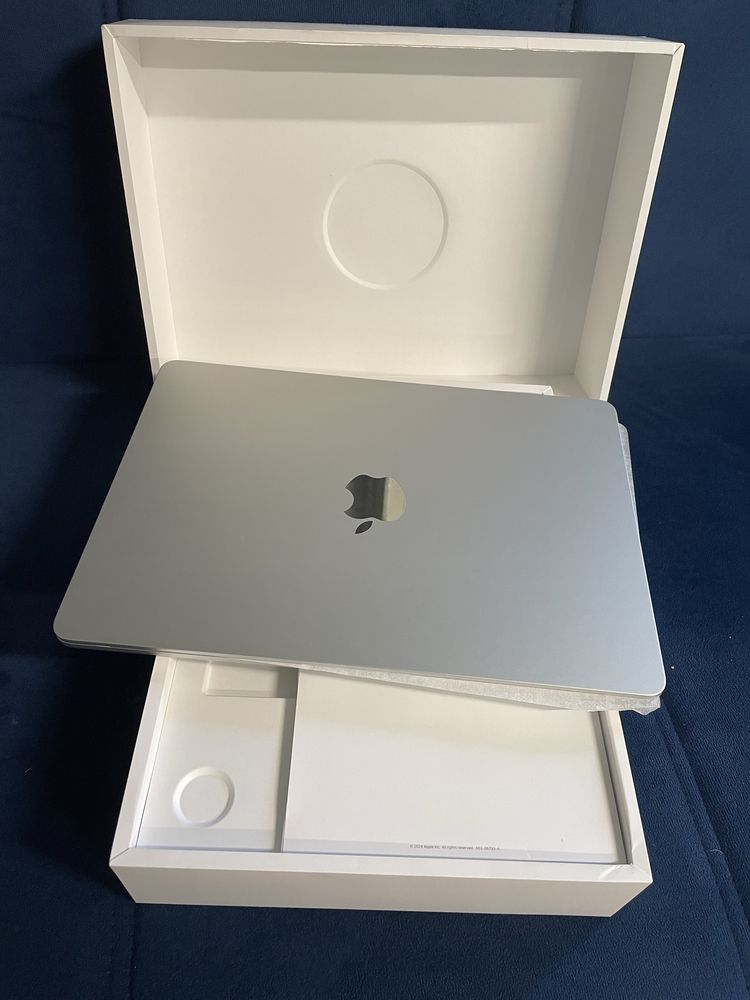 Amanet ozana vinde laptop macbook air