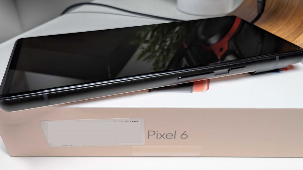 Google Pixel 6 - 128GB - с ПРОБЛЕМ