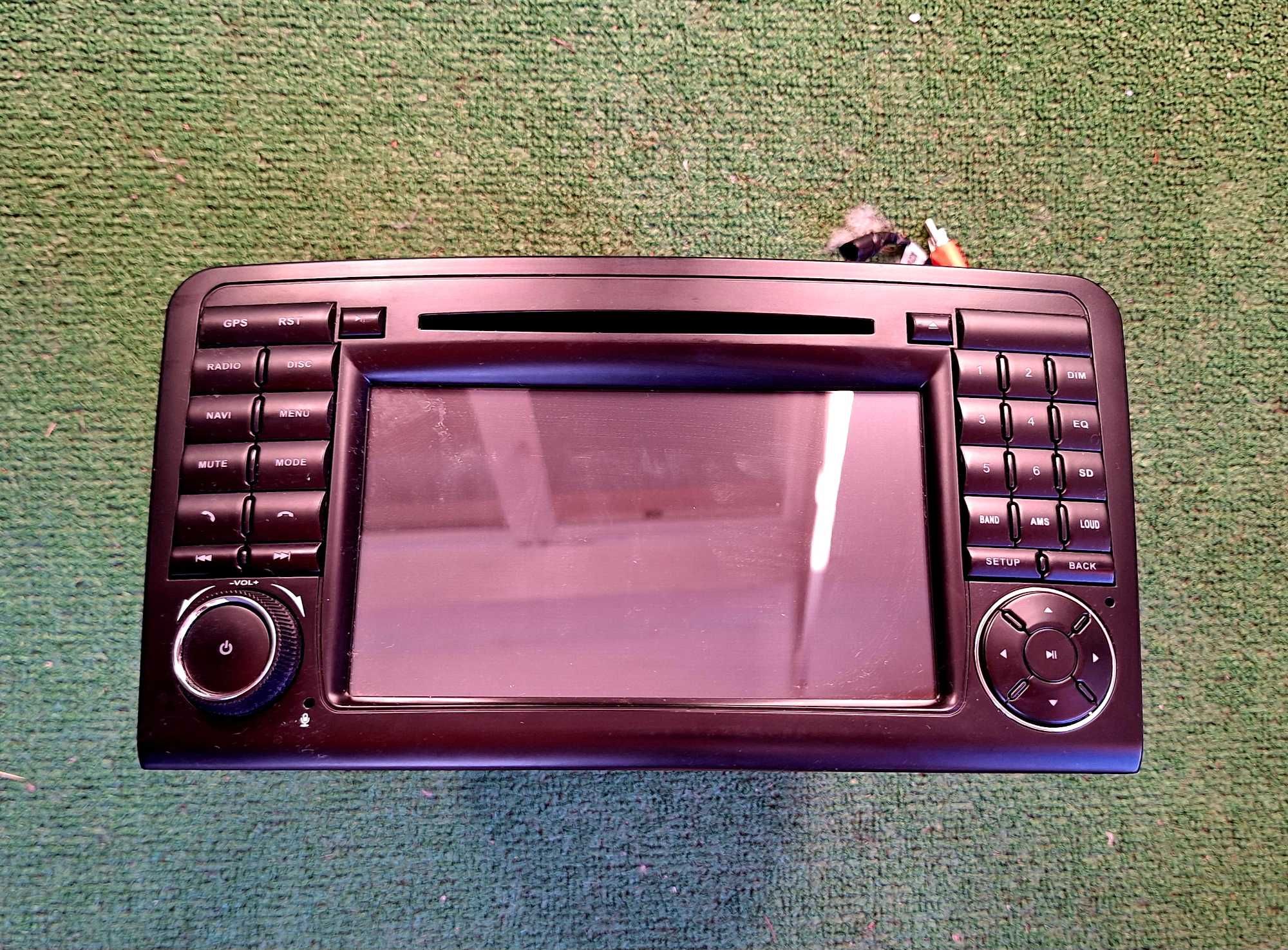 Мултимедия mercedes ML W164 GL 2 ра употреба 4гб+64 8 ядрена ANDROID