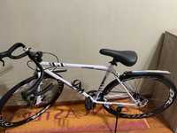 Шоссейный велосипед Omini fp-900