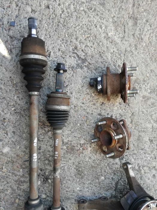 Hyundai i10/ Хюндай и10 полуоски/ полуоска/ шенкели/ шенкел/ главина