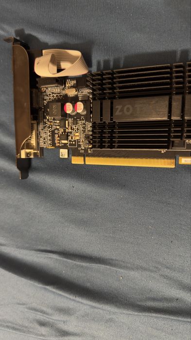 Placă video Zotac geforce GT 710