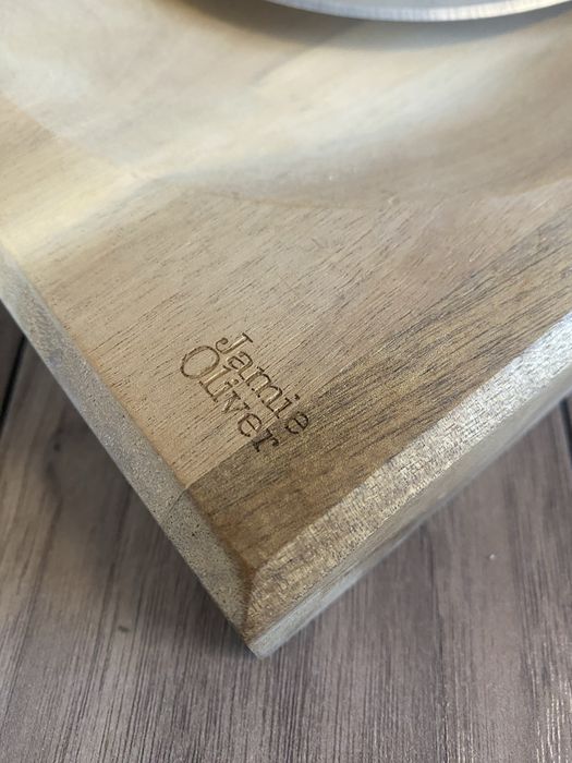 Jamie Oliver Комплект дъска и нож за подправки - Чисто нов