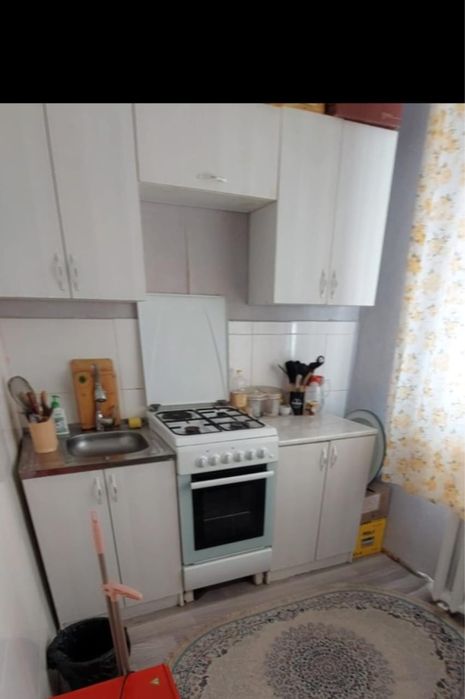 Срочно продам кухонный гарнитур