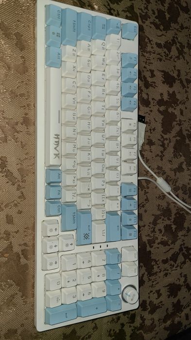 Клавятура сотила