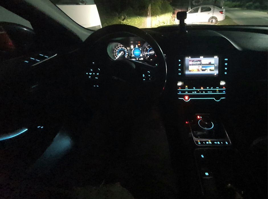 4x4 2.0D AWD  F-Pace Jaguar/Variante