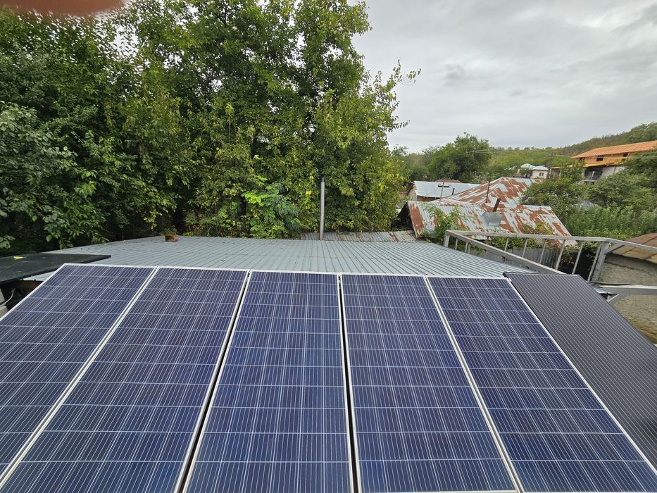 Panouri Fotovoltaice 330w 6buc. ~2KW