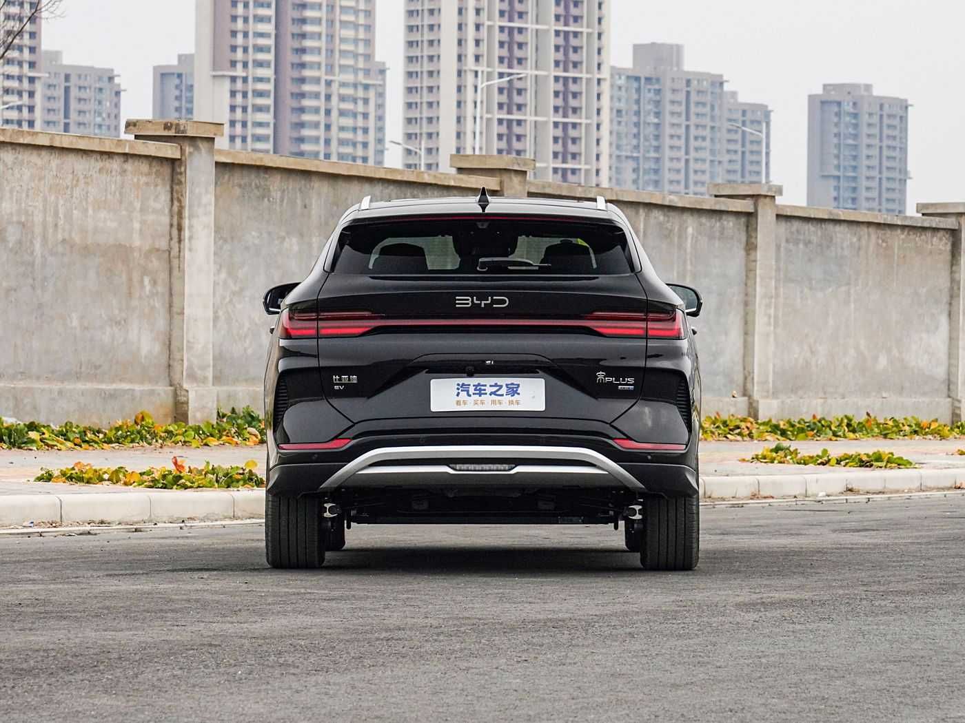 Цена BYD Song PLUS 605km по CIP составляет 20 600 долларов.