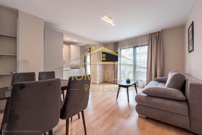 Дава се под наем Двустаен апартамент в Варна, Гръцка махала - 60 кв.м за 918 € - Снимка #2