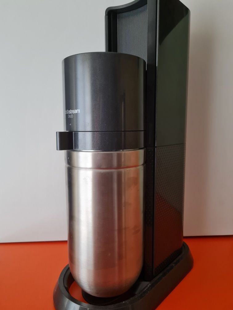 Машина за газирана вода SodaStream