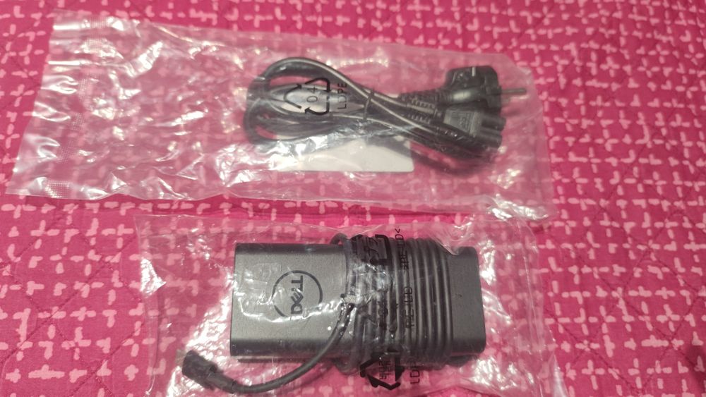 Incarcator laptop Dell 65V nou, sigilat