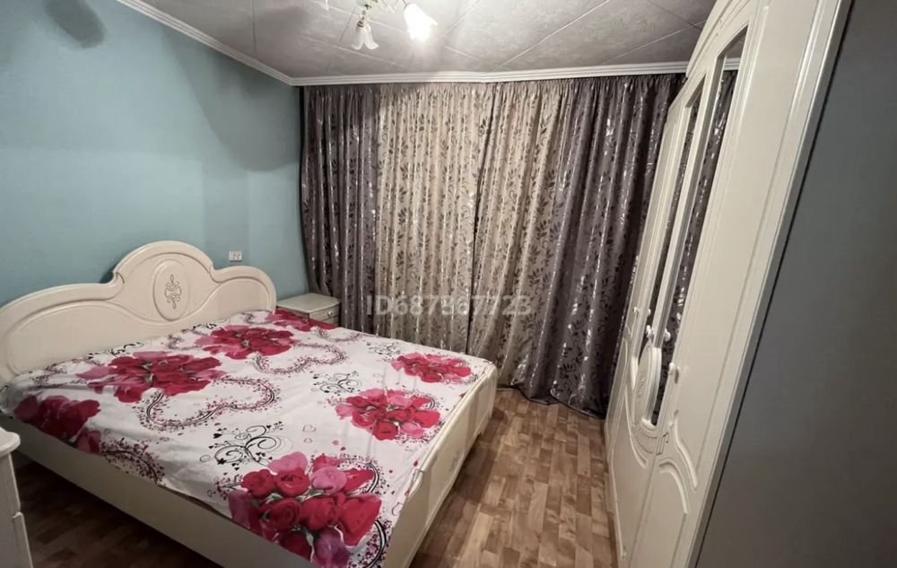 Продам спальный гарнитур