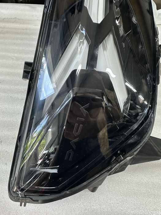 Far dreapta full led dacia duster 3.cod:260107725.r.