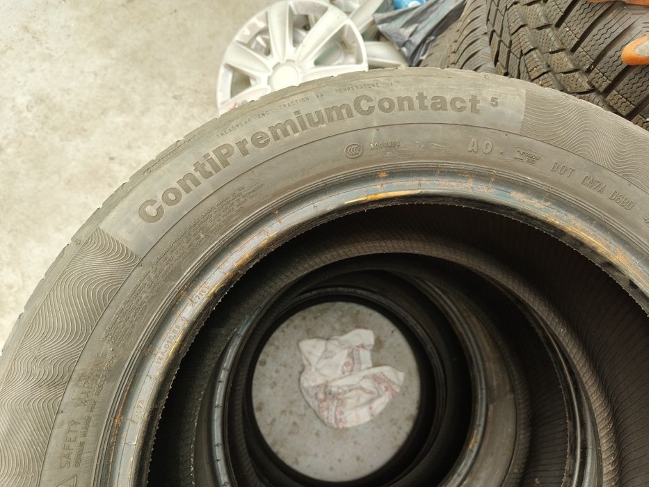 Vand 4 anvelope vara 235/55/r17