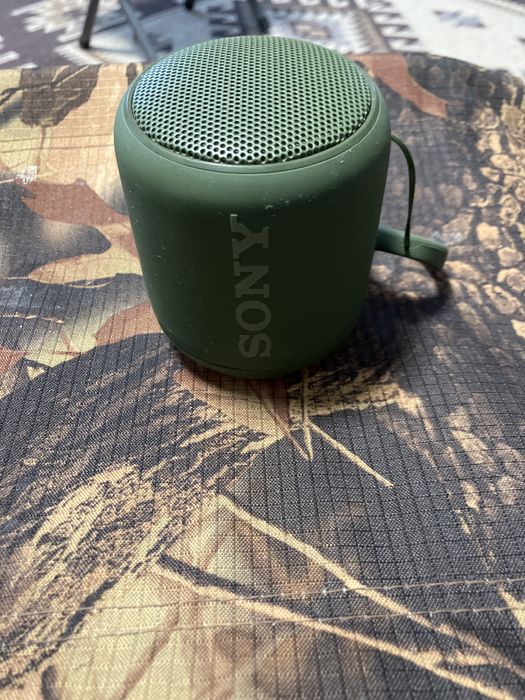 Портатитивная колонка sony
