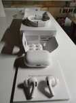 Apple AirPods Pro 2