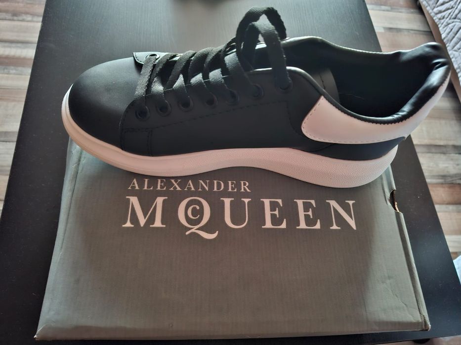 Adidași Alexander Mcqueen