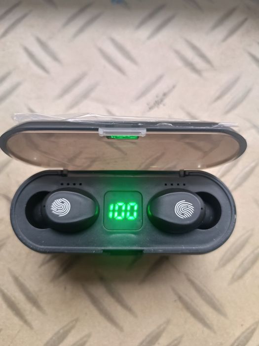 Новые наушники с доставкой