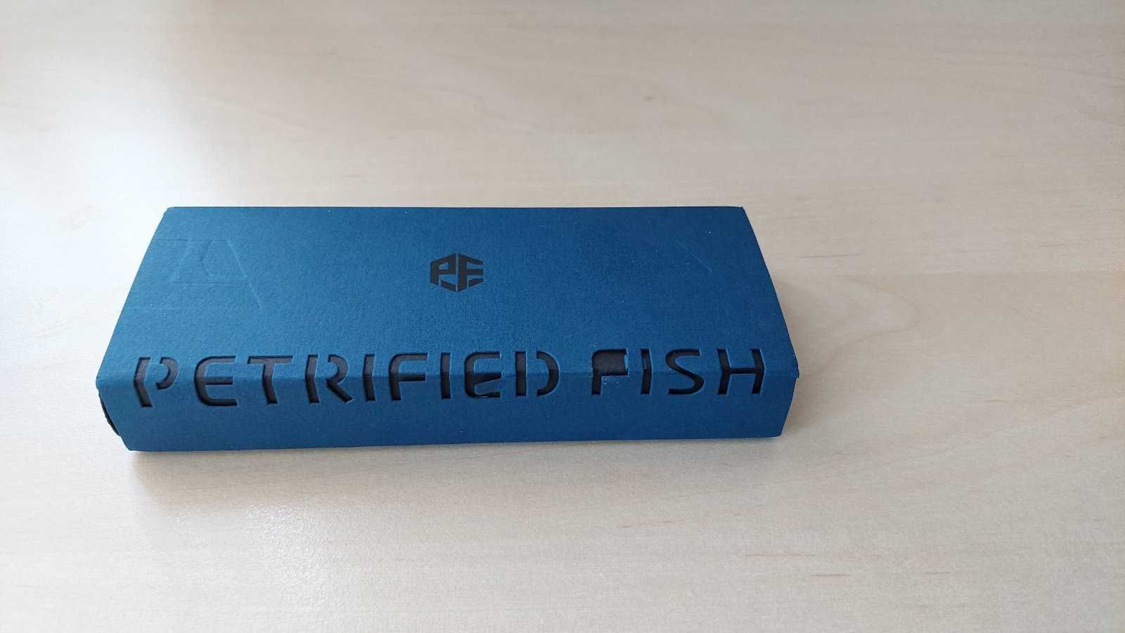 Страхотен сгъваем нож Petrified Fish PFP07, K110, микарта