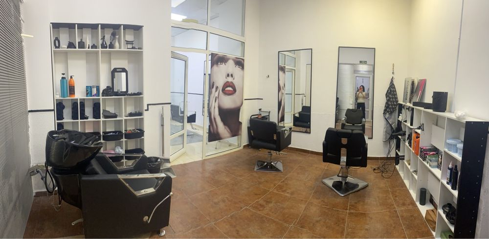 Сдам в аренду кресло для мастеров и кабинет