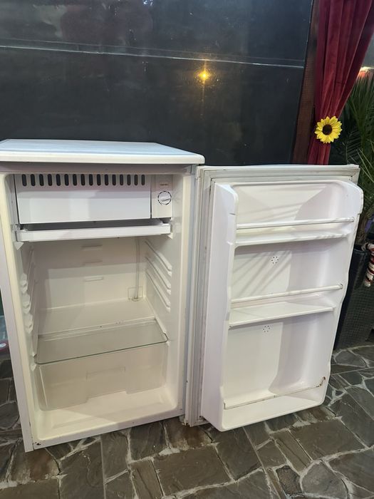 Хладилник Neo 90 литра