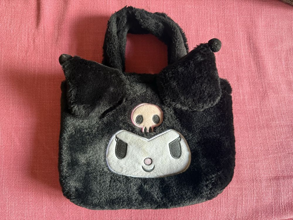 Продам новые: мягкую сумку и игрушку
