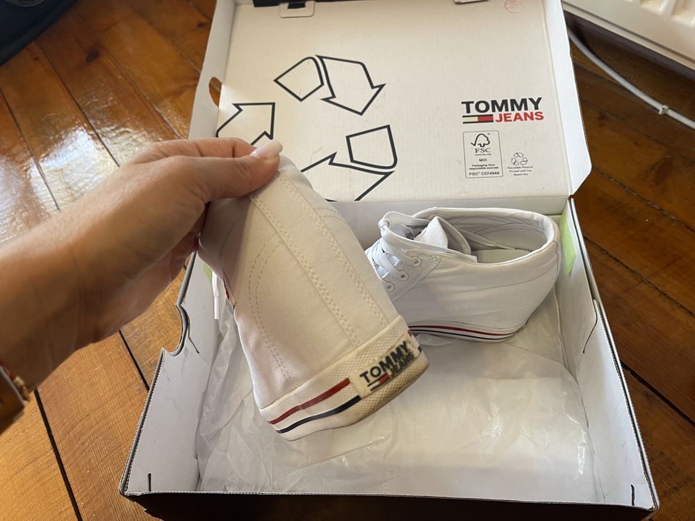 Кецове Tommy Jeans