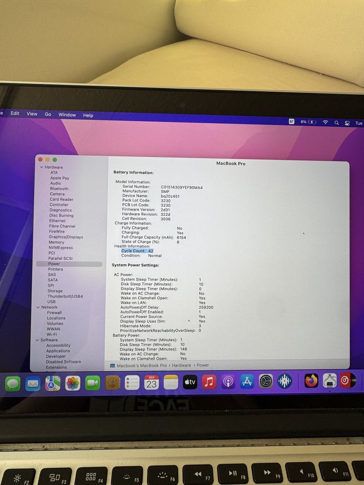 Macbook Pro 2015 13” 8GB Ram / 128GB SSD