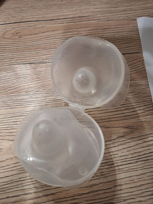 Накладки для кормления NUK