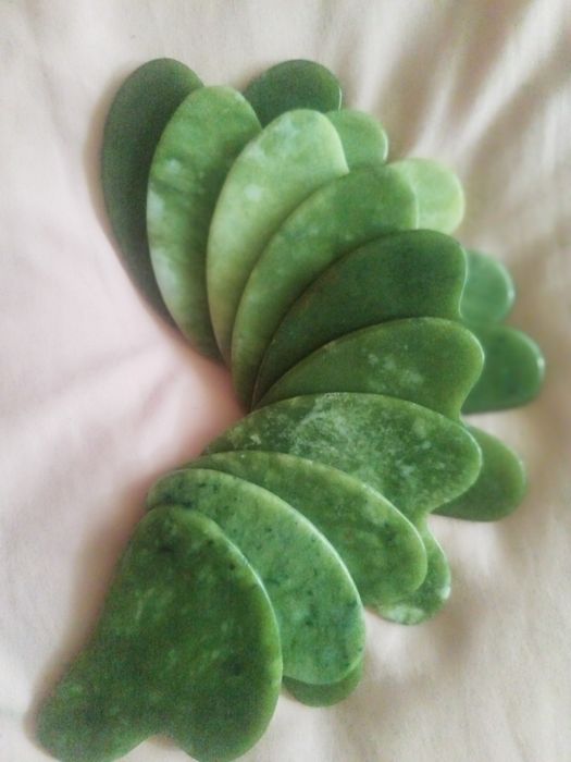 Камък Гуа Ша за масаж на лице