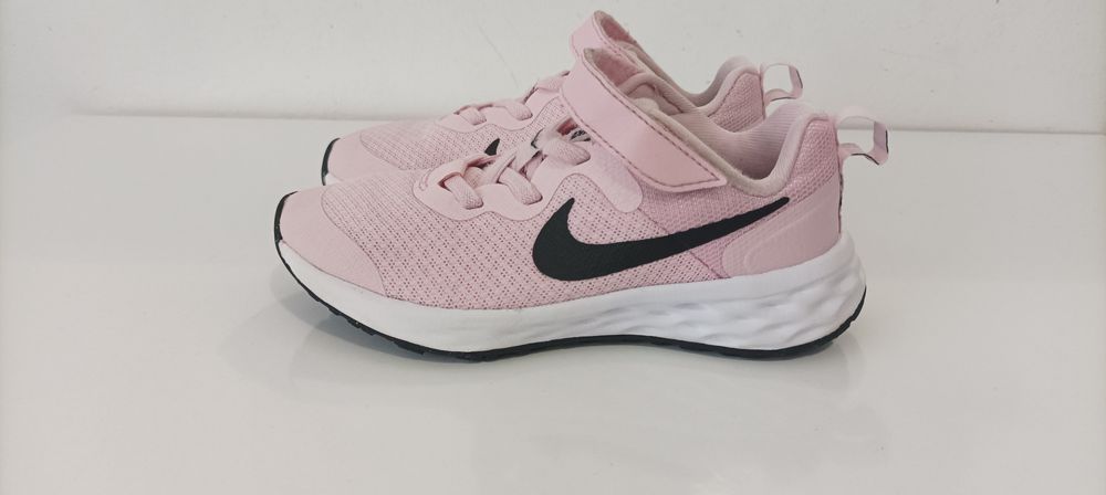 Детски Nike revolution