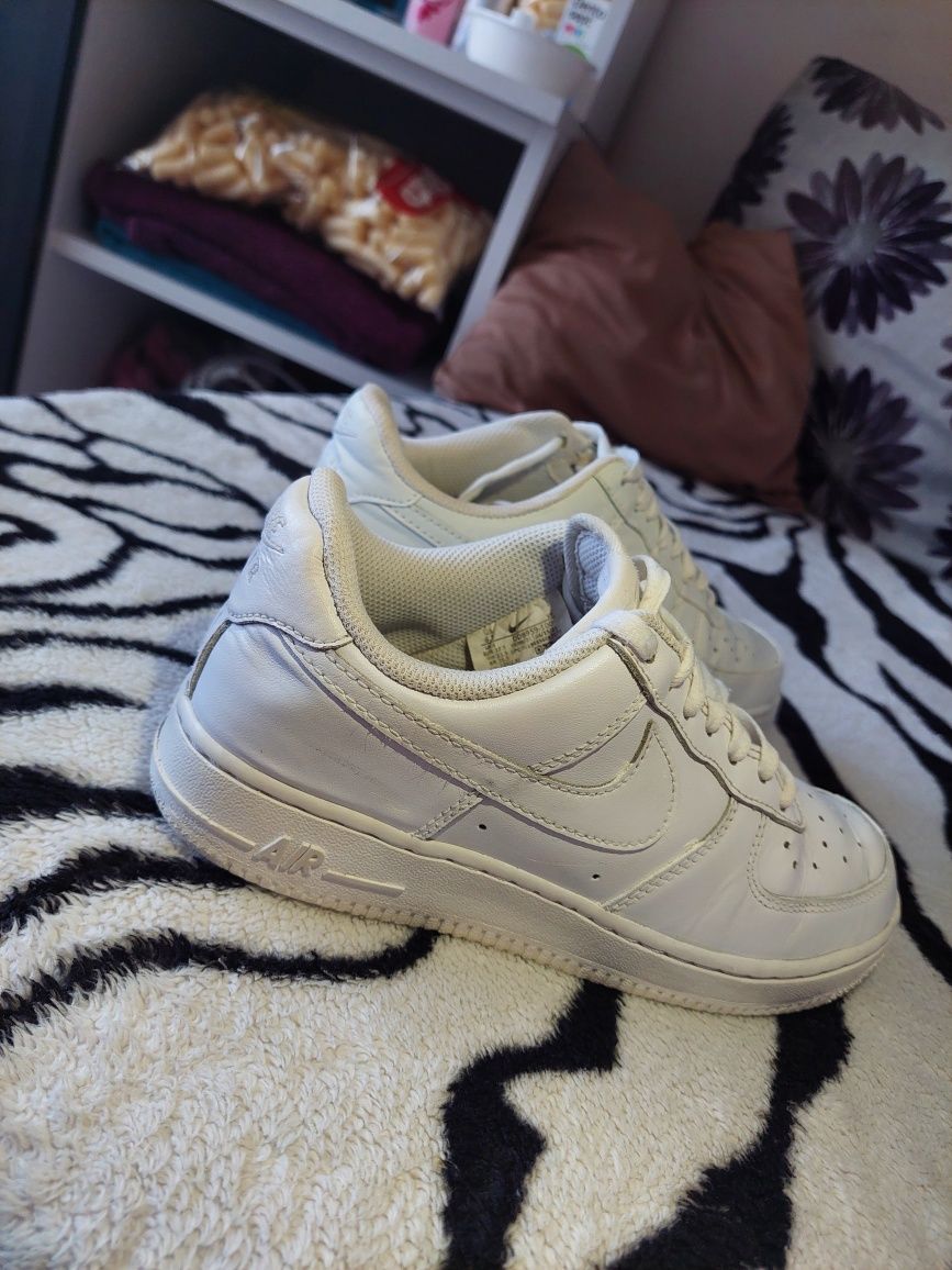 Adidasi Air Force One