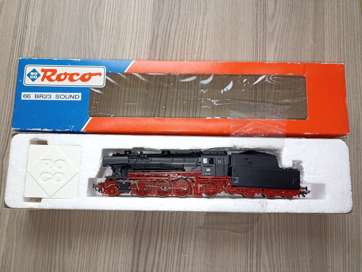 Locomotiva BR23 digitală cu sunete trenulet electric scara H0