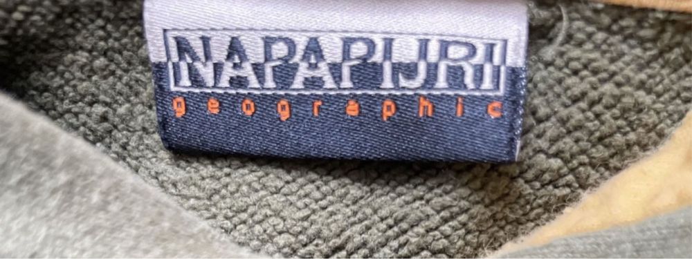 NAPAPIJRI / мъжки суичър 50L