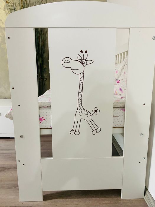 Vand patut copii ca nou foarte putin folosit