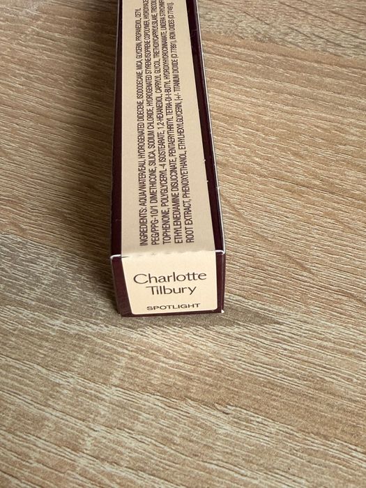 Нови кремообразни хайлайтъри и руж на Charlotte Tilbury