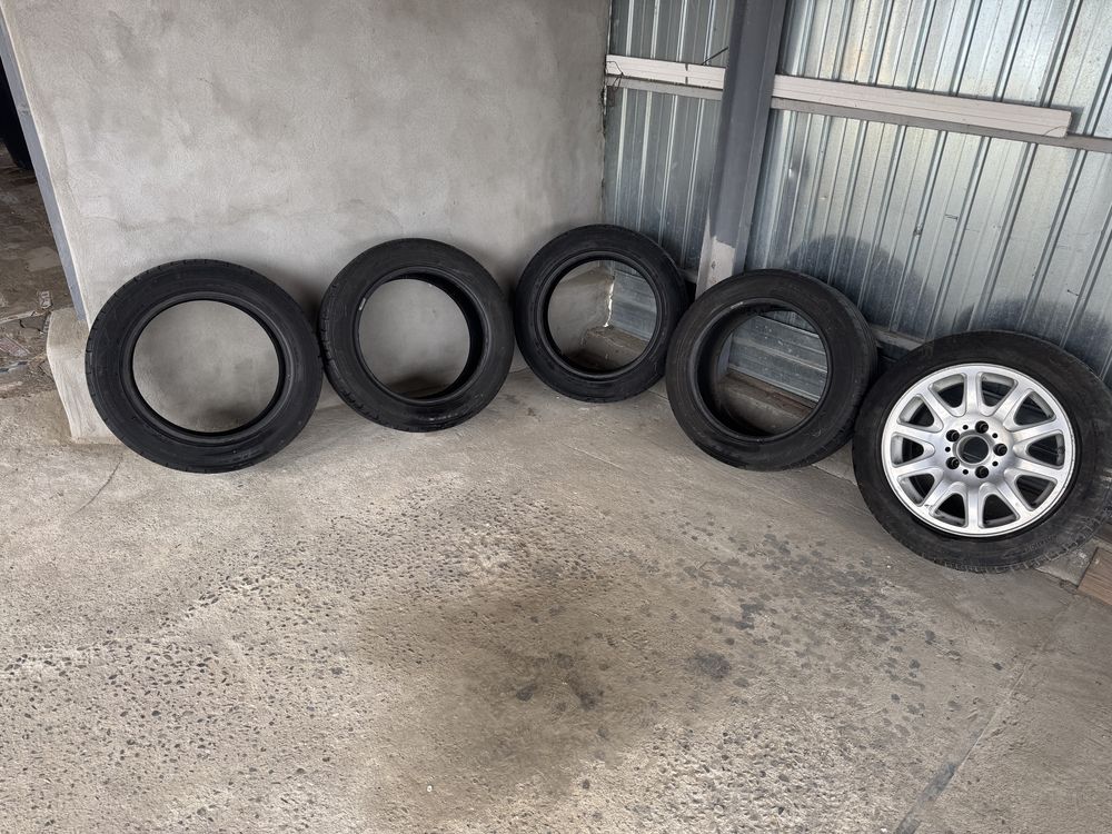Anvelope de vara 225/50 R16 + Roata de rezerva 205/R16